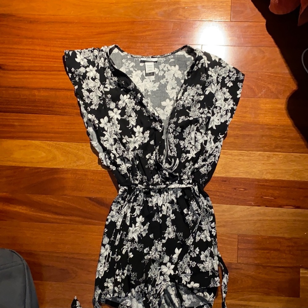 Women’s flowered romper
